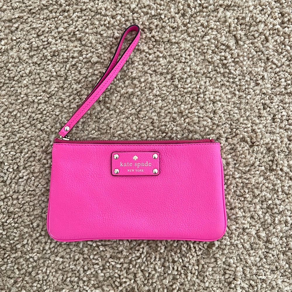Kate spade wrist wallet,